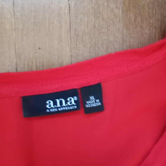 Red Mixed Media Top - Picture 2 of 4